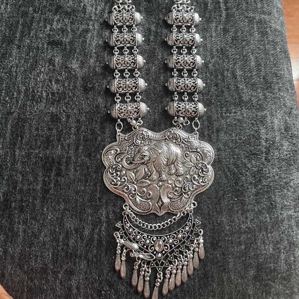 Elephant necklace